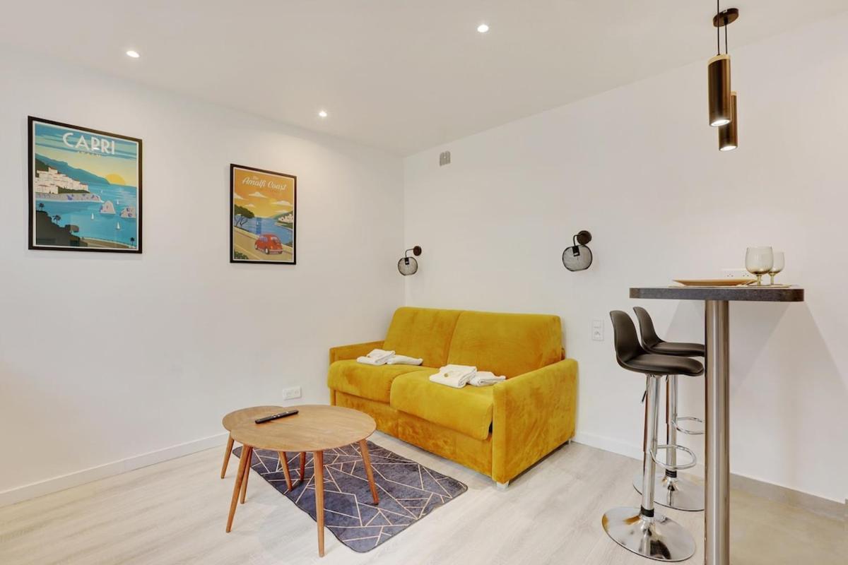 Joli - Buttes-chaumont Appartement Parijs